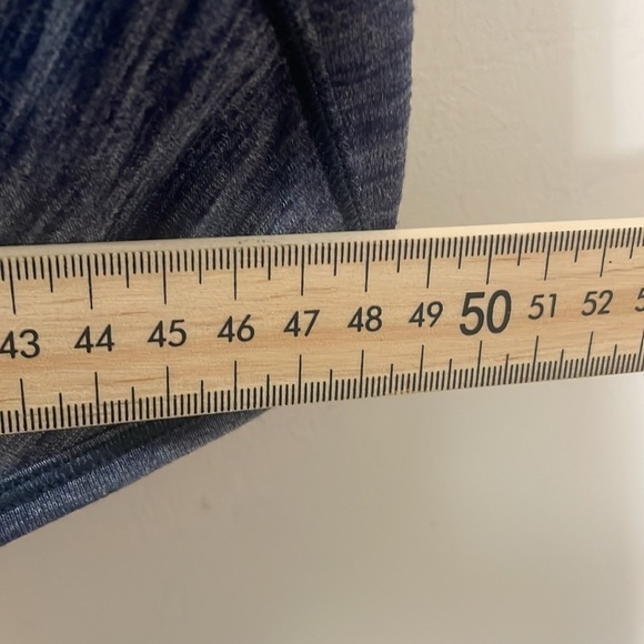 Lululemon - Yoga Athletic Tank Top - Navy - Small - Picture 8 of 9